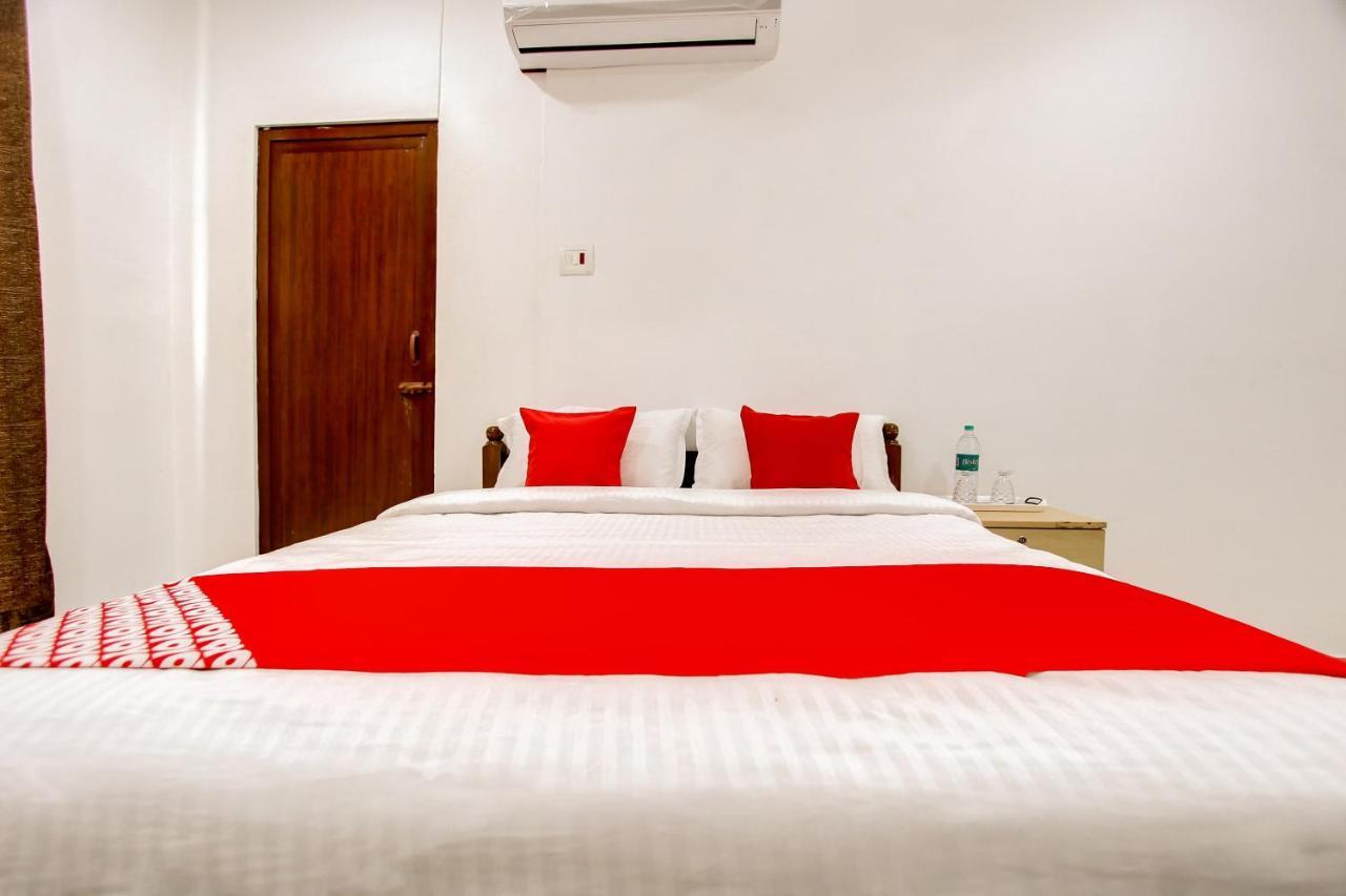 Oyo 69625 Mayuraa Residency Hotel กุมพาโกนัม ภายนอก รูปภาพ