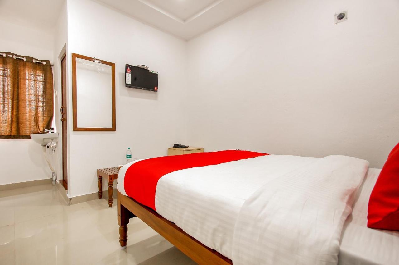 Oyo 69625 Mayuraa Residency Hotel กุมพาโกนัม ภายนอก รูปภาพ
