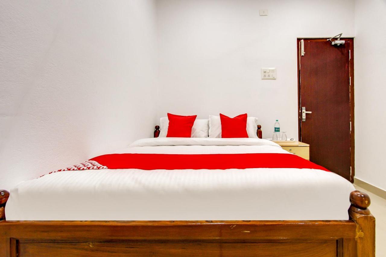 Oyo 69625 Mayuraa Residency Hotel กุมพาโกนัม ภายนอก รูปภาพ